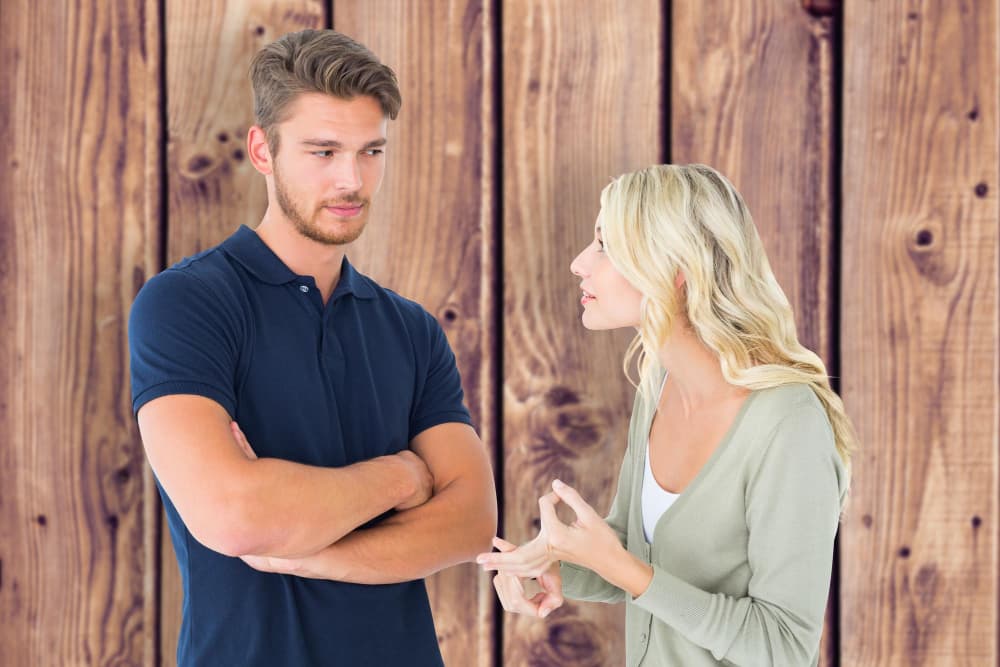 Gestuelle homme attiré par une femme